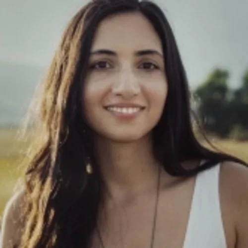 Headshot of Jessica Rad