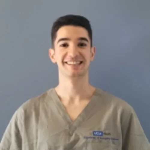 Headshot of Keon Ghodrati