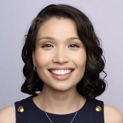 Dr. Annie Hoang