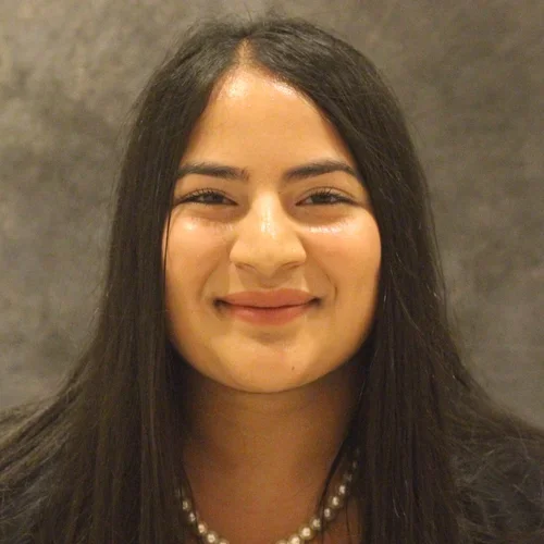 Headshot of Hena Sihota