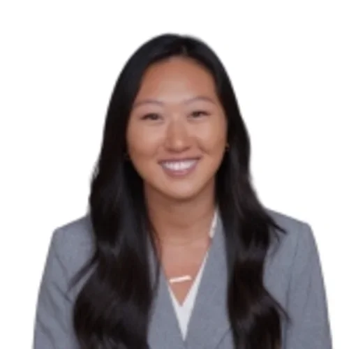 Headshot of Lauren Chung