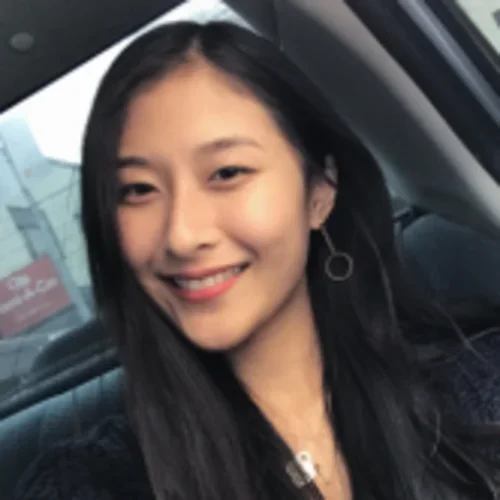 Headshot of Leila Park