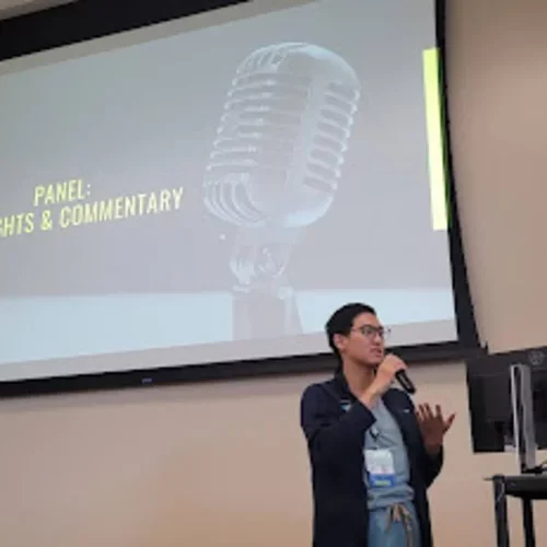 Dr. Kenneth Kim (Class of 2025) gives a lecture on ketamine vs etomidate for intubation.